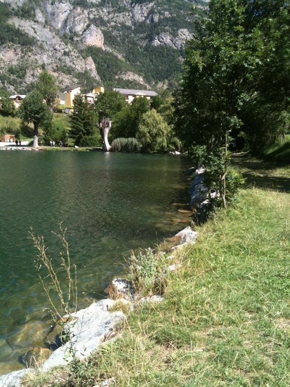 Le Lauzet-Ubaye Le Relais Du Lac מראה חיצוני תמונה